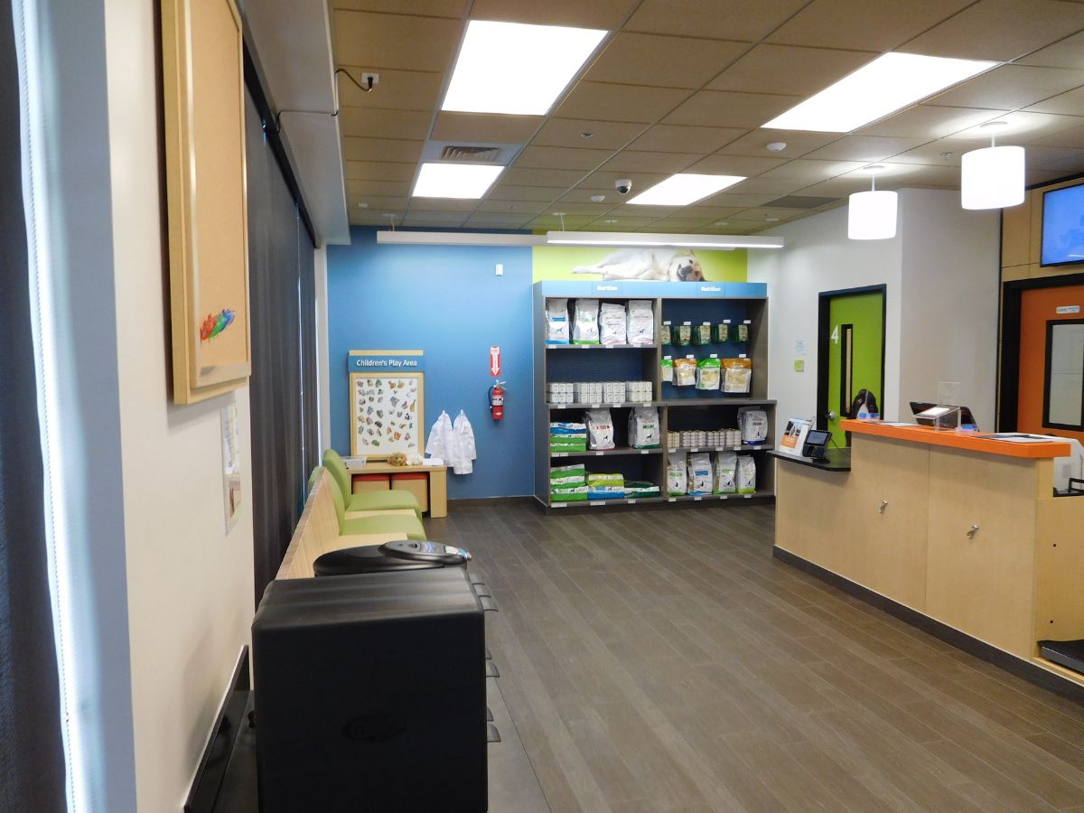 The Banfield Miramar waiting area and supply shop