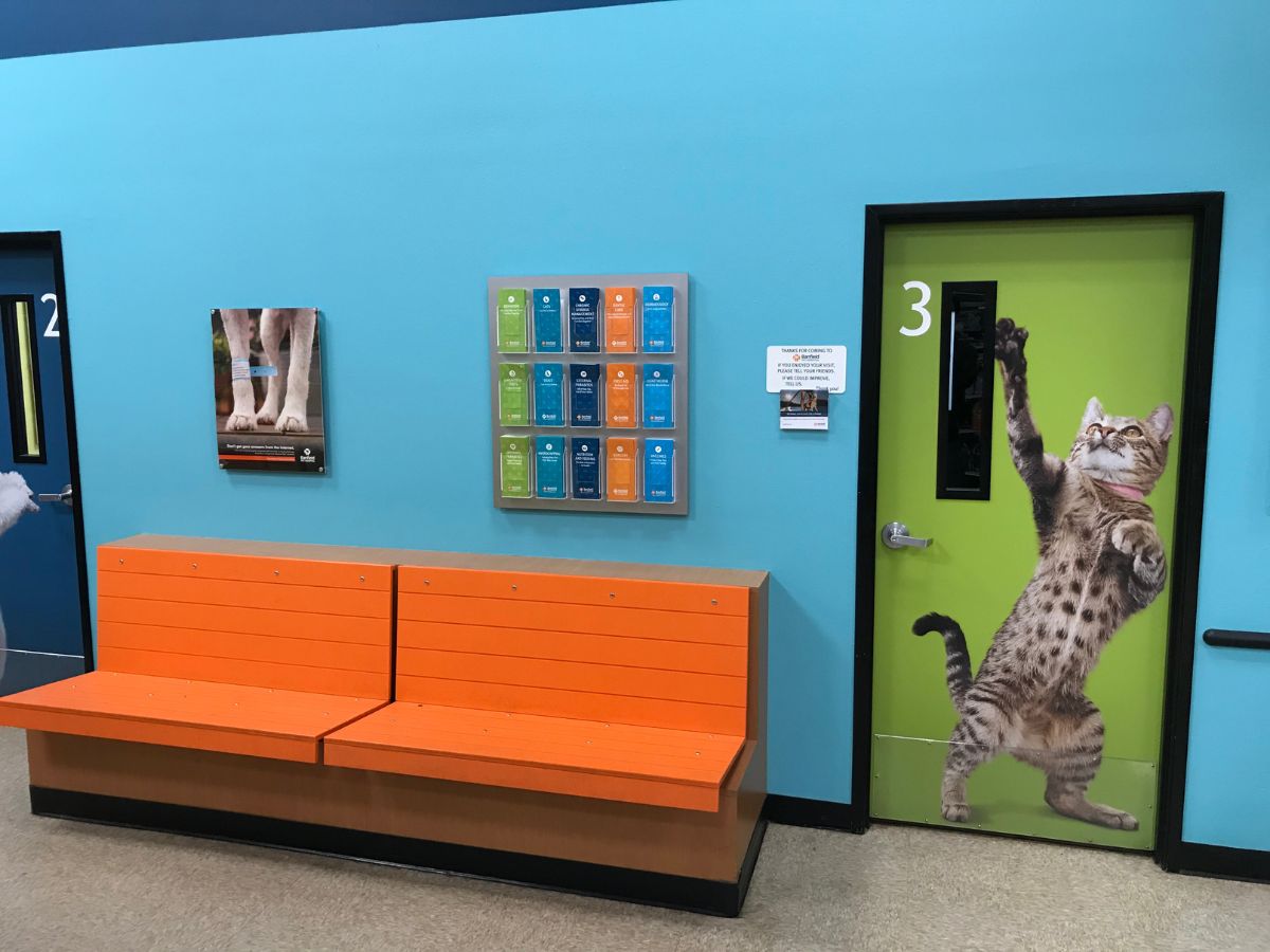 The Banfield Lexington S waiting room and exam room doors