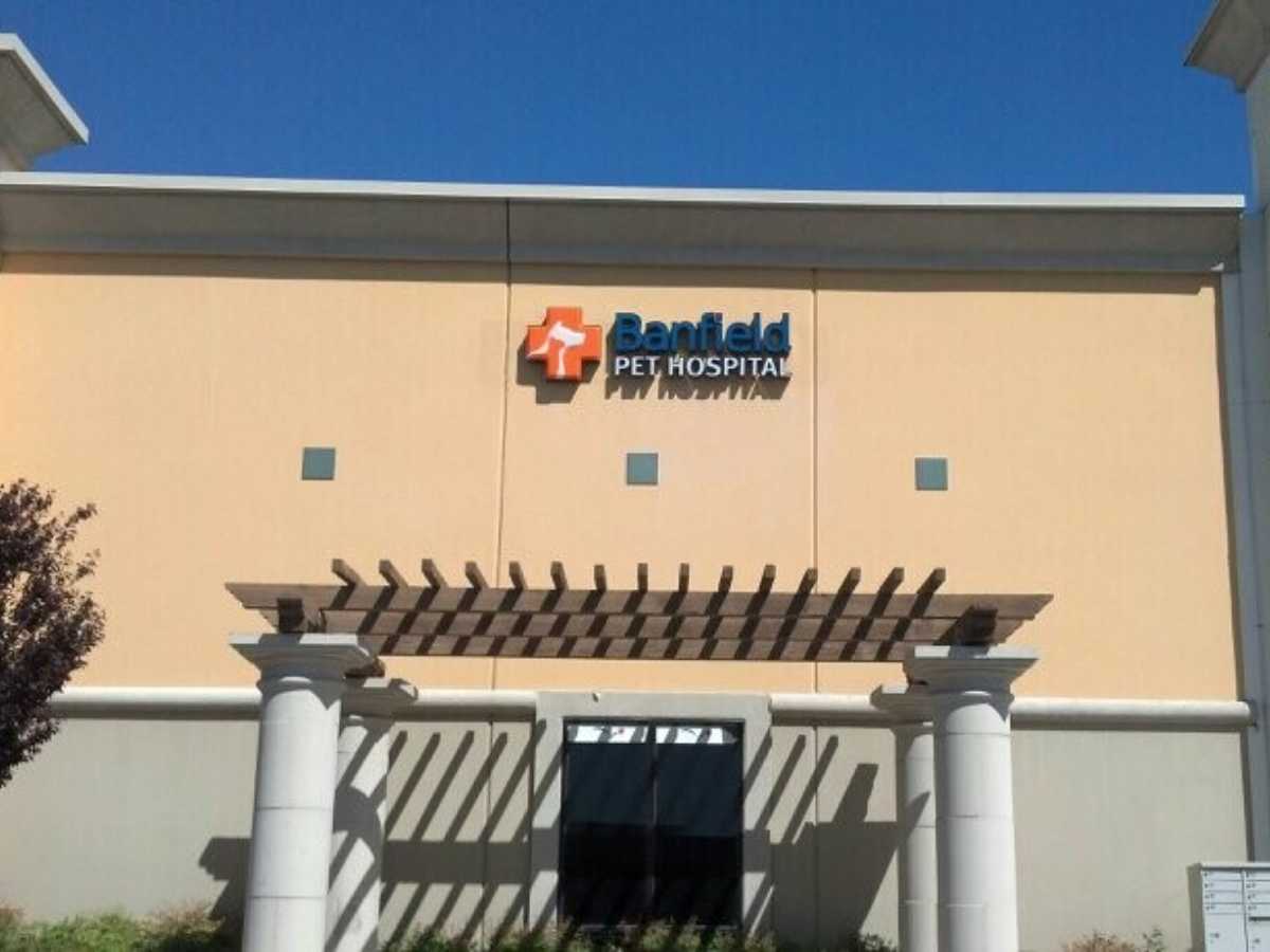 The Tracy Banfield front exterior entrance